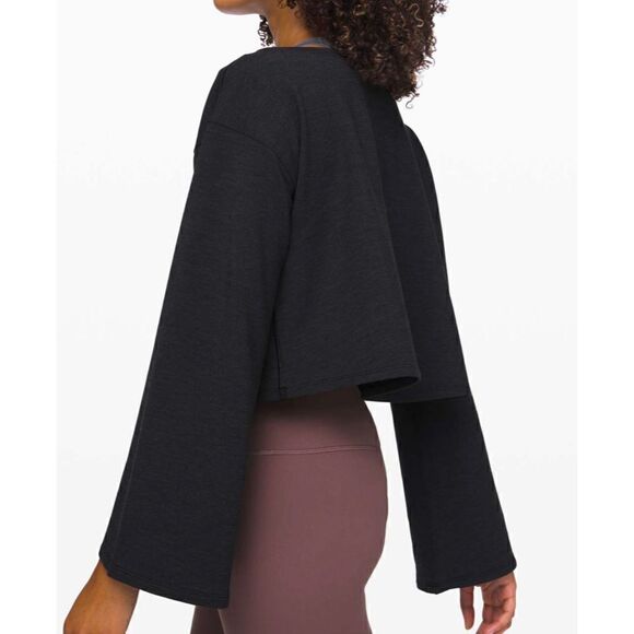Lululemon Show your Depth Long Sleeve
Heathered Core Black - Picture 2 of 15